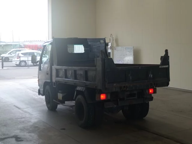 Isuzu Elf  с аукциона в Японии