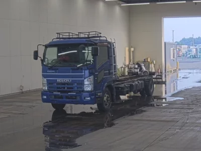 Isuzu FORWARD