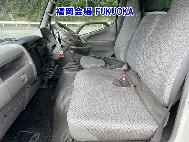 Toyota Dyna  с аукциона в Японии