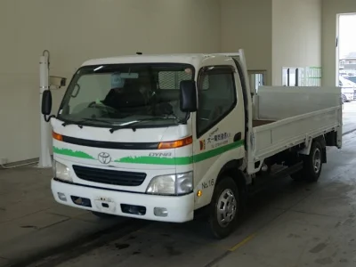 TOYOTA DYNA
