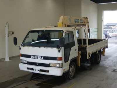 Isuzu Elf