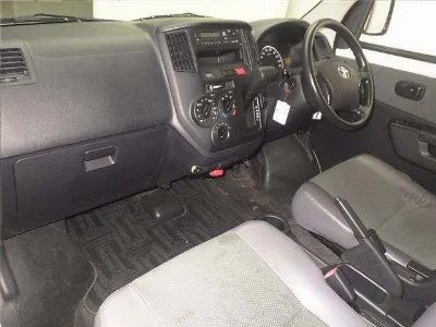 TOYOTA TOWN ACE VAN