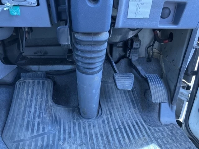 Mitsubishi Fuso Canter  с аукциона в Японии