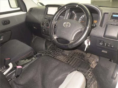 TOYOTA LITE ACE VAN