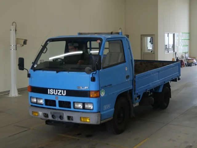 Isuzu Elf  с аукциона в Японии