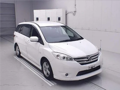 Nissan LAFESTA