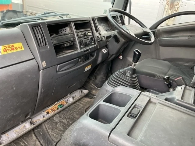 Isuzu Forward  с аукциона в Японии