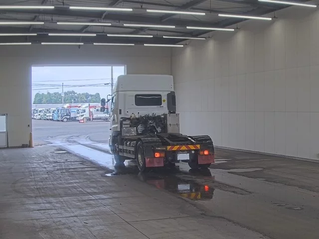 Hino Profia  с аукциона в Японии