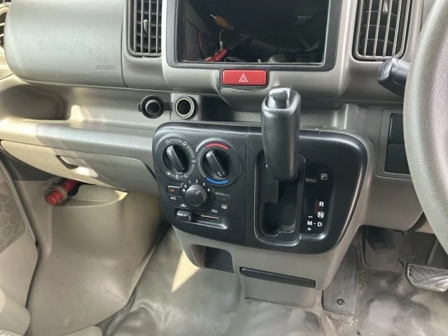 Nissan NV100 Clipper  с аукциона в Японии