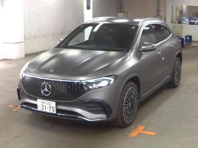 Mercedes-Benz EQA  с аукциона в Японии