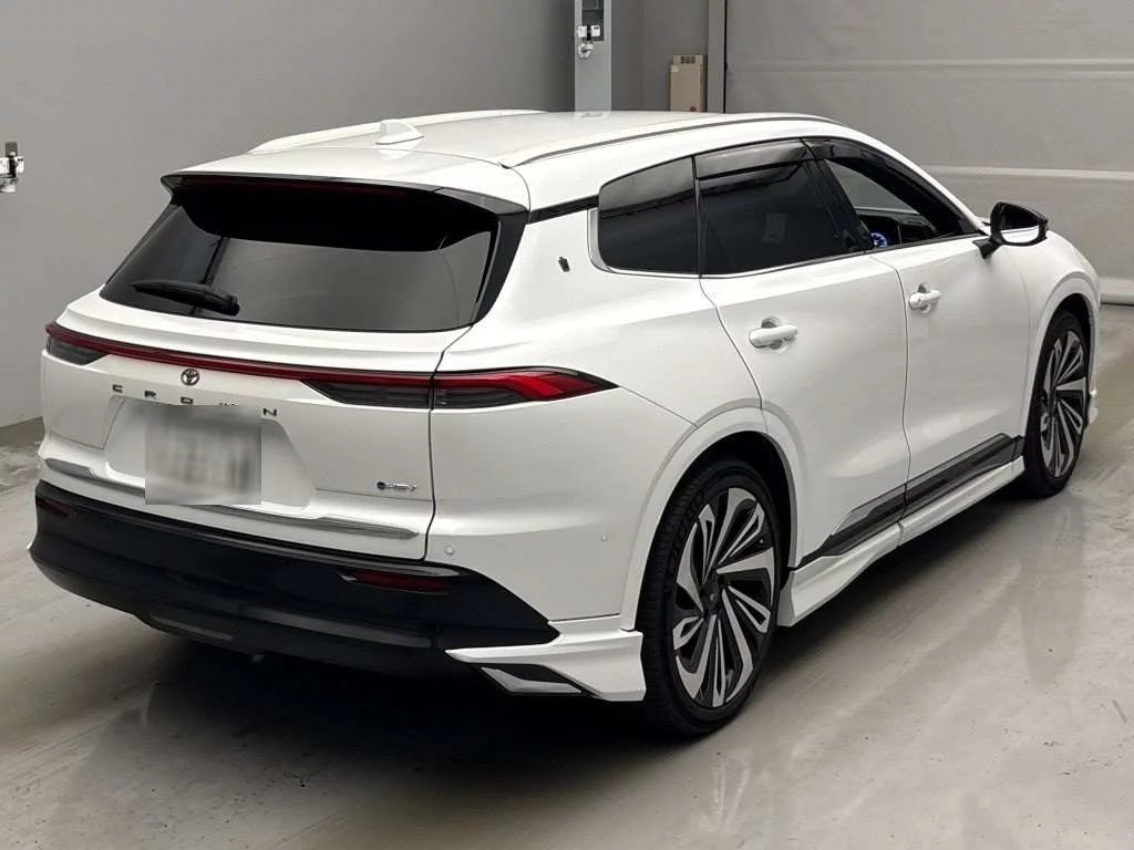 Toyota Crown Estate  с аукциона в Японии