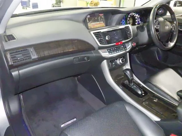 Honda Accord  с аукциона в Японии