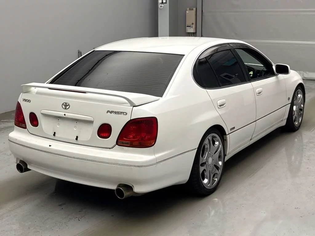 Toyota Aristo  с аукциона в Японии