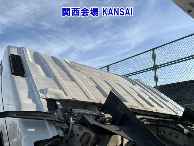 Isuzu Elf  с аукциона в Японии