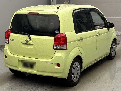 TOYOTA PORTE