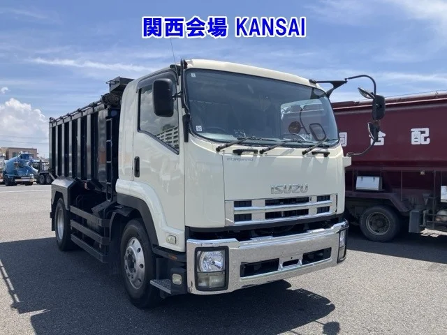 Isuzu Forward  с аукциона в Японии