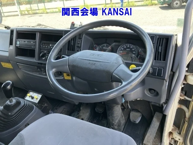 Isuzu Forward  с аукциона в Японии
