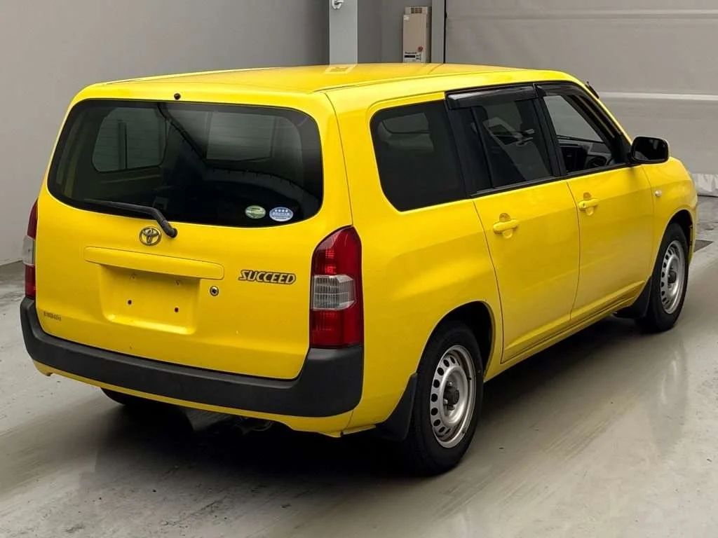 Toyota SUCCEED WAGON  с аукциона в Японии