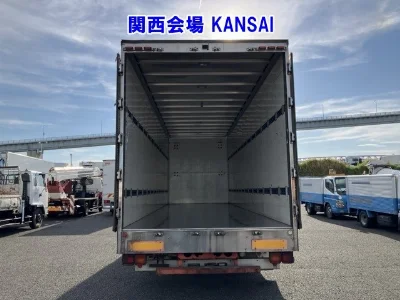 Mitsubishi FUSO FIGHTER