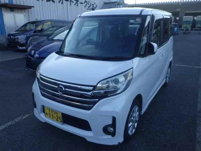 Nissan Dayz Roox