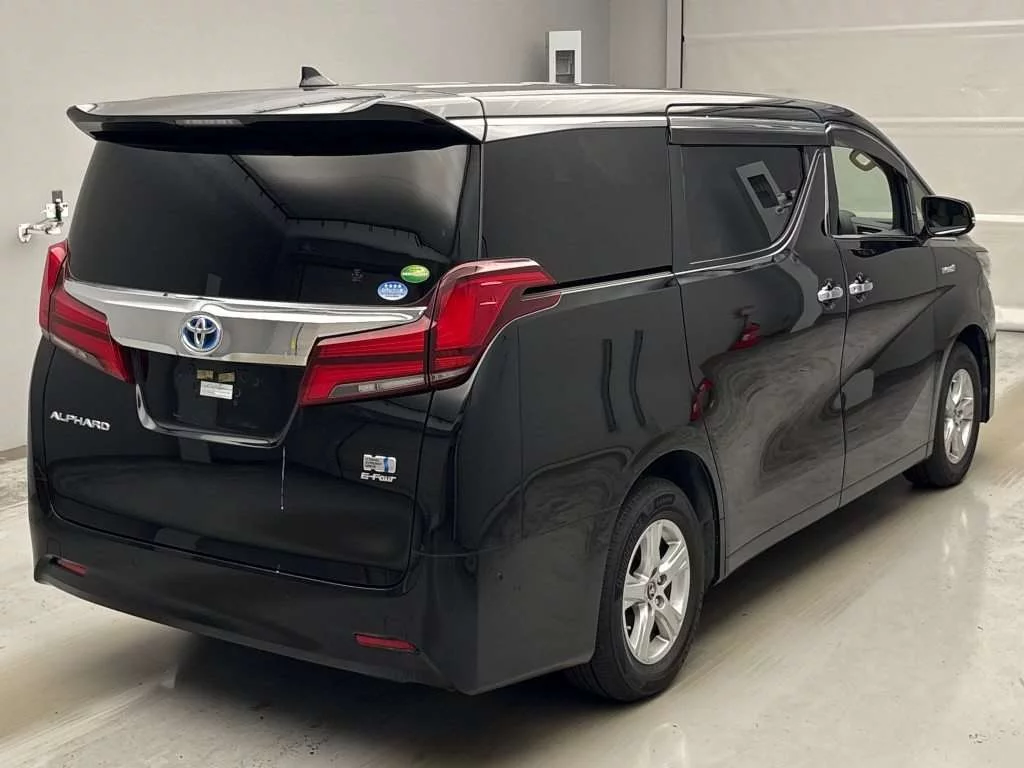 Toyota ALPHARD HYBRID  с аукциона в Японии