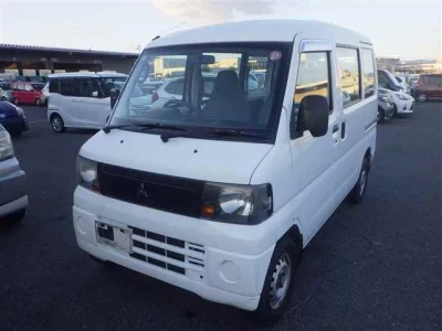 Mitsubishi Minicab