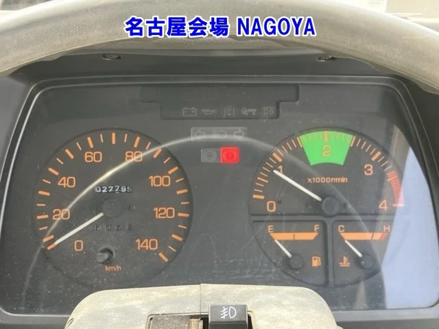 Mitsubishi Fuso Canter  с аукциона в Японии