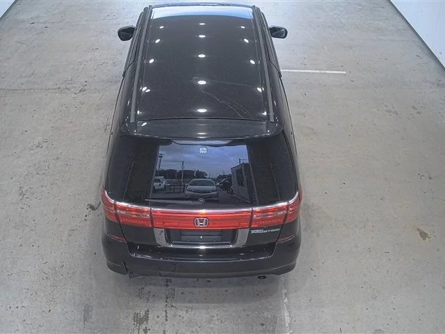 Honda ELYSION PRESTIGE  с аукциона в Японии