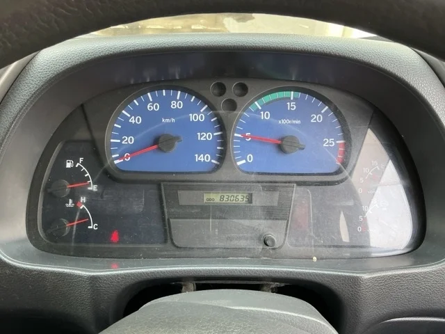 Nissan UD  с аукциона в Японии
