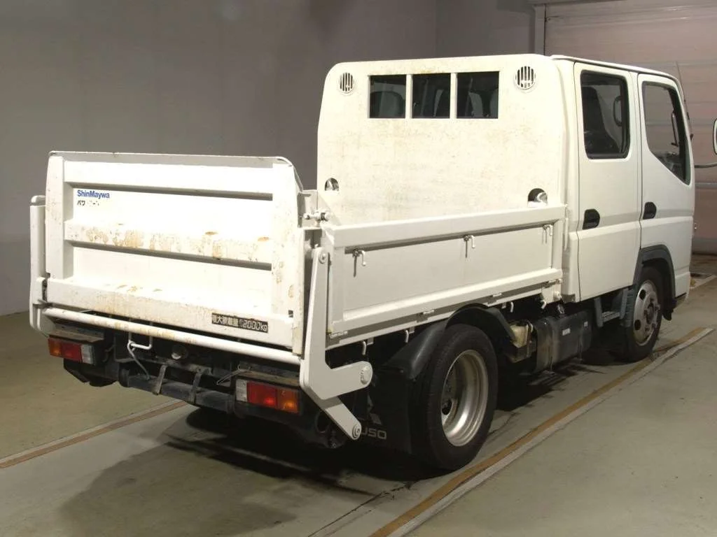 Mitsubishi Fuso Canter  с аукциона в Японии
