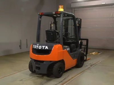 TOYOTA  FORKLIFT 
