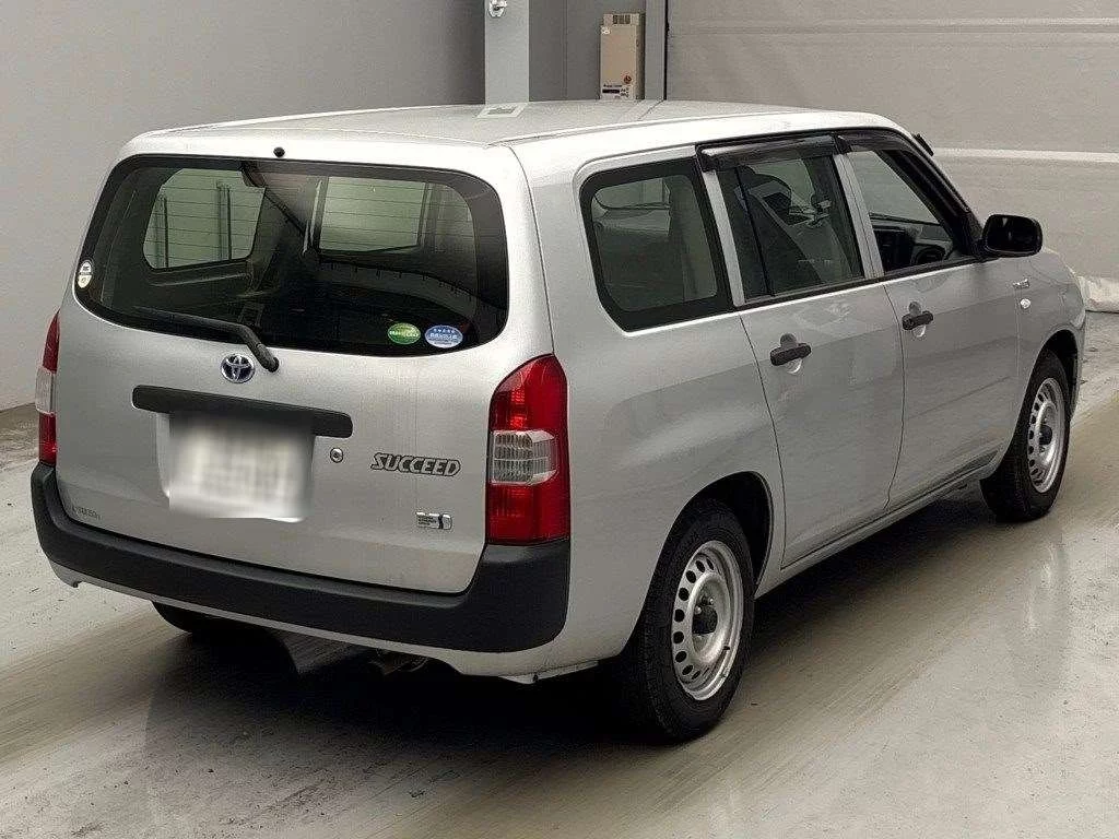 Toyota SUCCEED WAGON  с аукциона в Японии