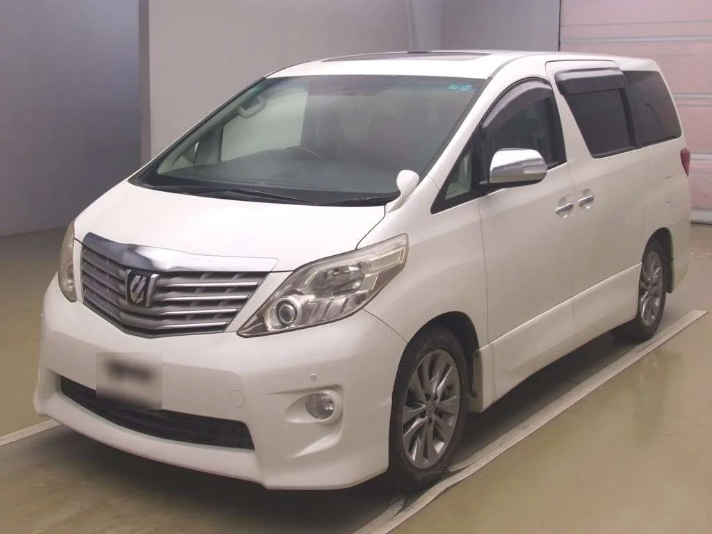 Nissan Wingroad  с аукциона в Японии