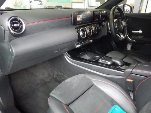 Mercedes-Benz A-Class  с аукциона в Японии