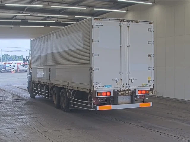 Hino Profia  с аукциона в Японии
