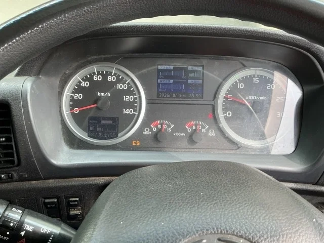 Hino Profia  с аукциона в Японии