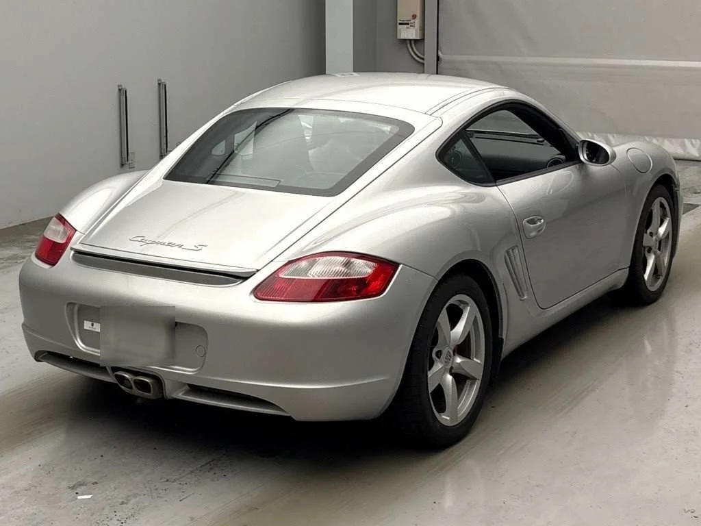 Porsche Cayman  с аукциона в Японии
