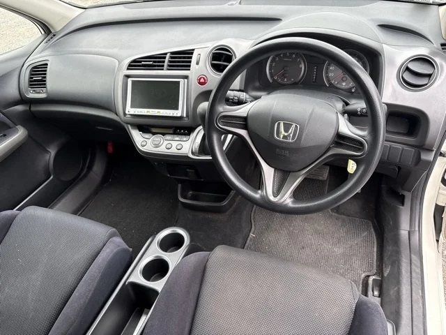 Honda Stream  с аукциона в Японии