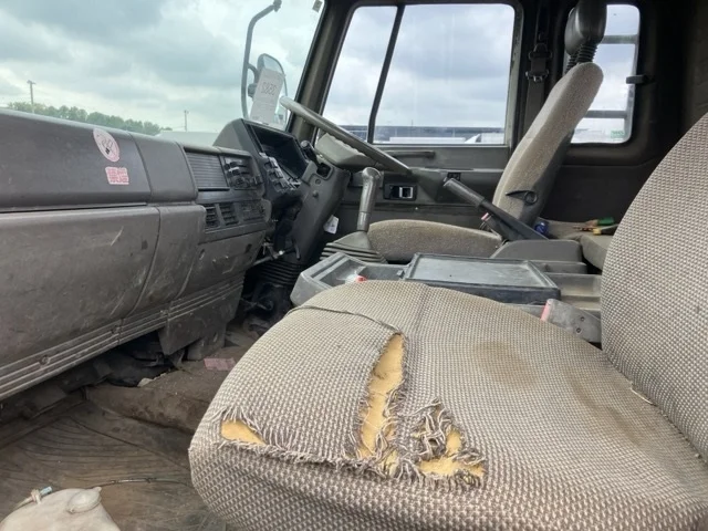 Isuzu Forward  с аукциона в Японии