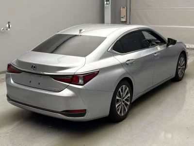 Lexus ES300h