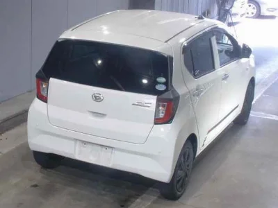 Daihatsu MIRA E S