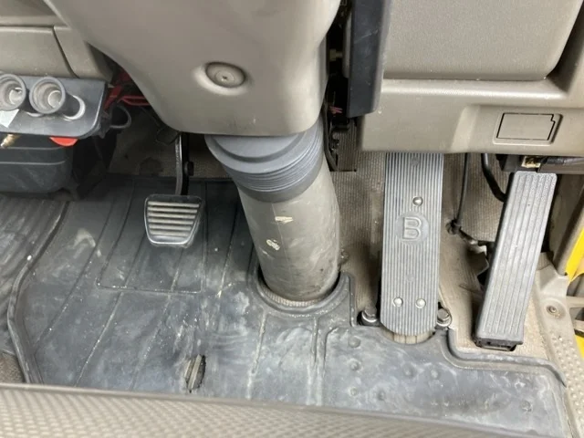Isuzu FORWARD JUSTON  с аукциона в Японии