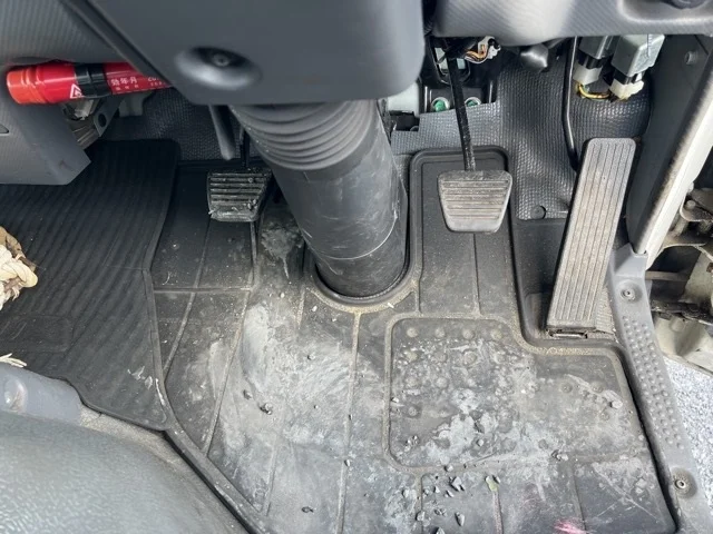 Isuzu Elf  с аукциона в Японии