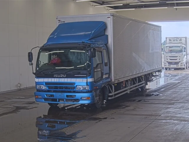 Isuzu Forward  с аукциона в Японии
