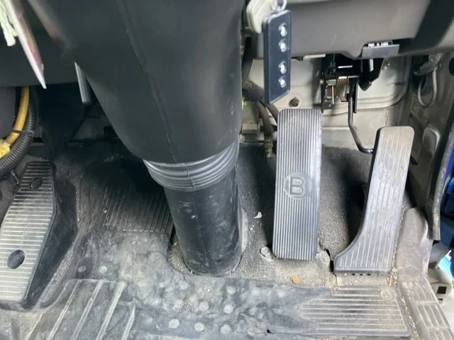 Isuzu Forward  с аукциона в Японии