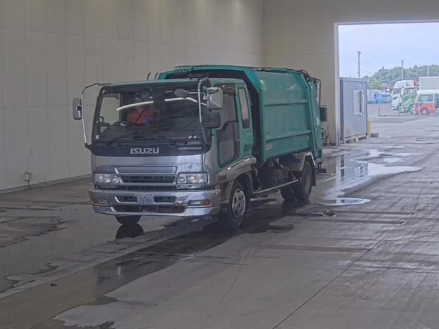 Isuzu Forward  с аукциона в Японии