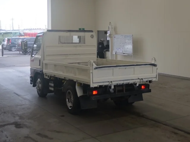 Mitsubishi Fuso Canter  с аукциона в Японии