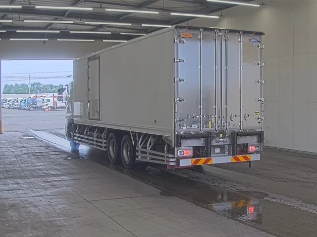 Hino Profia  с аукциона в Японии