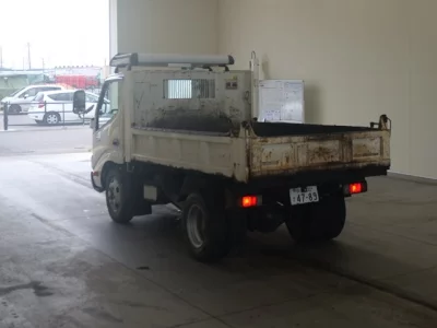 Hino DUTRO