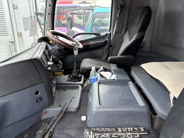 Hino Profia  с аукциона в Японии